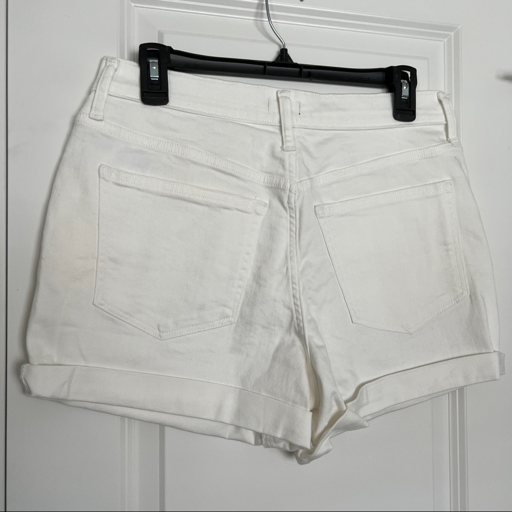 Shorts - Picture 5 of 5
